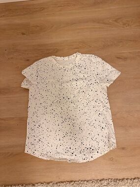 lululemon athletica White Tee with Black Speckle Print